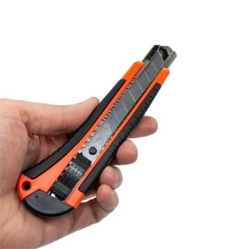 5335 Geniş Maket Bıçağı Falçata Yedekli Set 18 mm