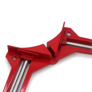 5108 Alüminyum Köşe Mengenesi İşkence