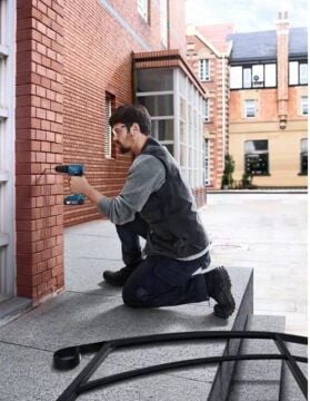 BOSCH GSB 185-LI Darbeli Şarjlı Matkap 18 Volt Çift Akülü