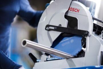 BOSCH Expert StainlessSteel 305 mm 80 Diş Elmas Uçlu Paslanmaz Kesme Testeresi (2608644284)