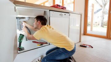 BOSCH UniversalLamp 18 El Feneri (Akü ve Şarj Aleti Hariç)