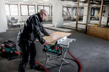 METABO TS 254 M Tezgah Tip Yatay Daire Testere Makinası