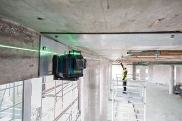 BOSCH GLL 80-33 G Akülü Yeşil Lazer Terazi 3x360 Derece Mıknatıs Sehpalı