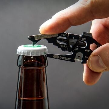 TRUE UTILITY Fishface 18 Fonksiyonlu Çok Amaçlı Anahtarlık (TU 206K)