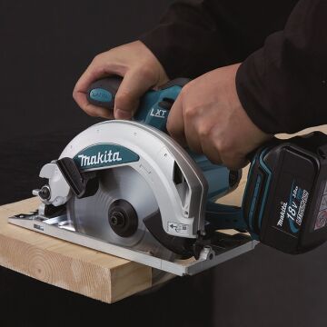MAKİTA DSS610 RFE Akülü Daire Testere makinası 18 Volt 3 Ah Çift Akü
