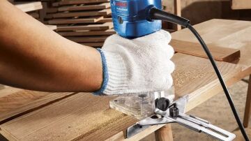 BOSCH GKF 550 Avuç Tip El Frezesi 550 Watt