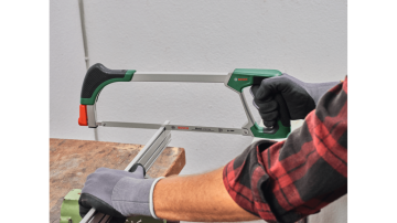 BOSCH Universal 300 mm Demir Testere Kolu 3 Yedek Testereli (1600A033BK)