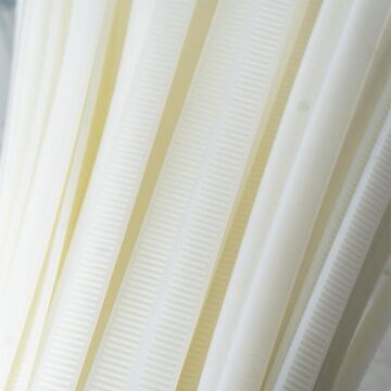 Plastik Kablo Bağı Cırt Kelepçe Beyaz 9.0x1200 mm (100 Adet)